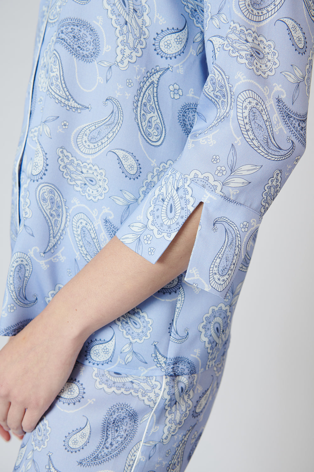 Ethernal Paisley