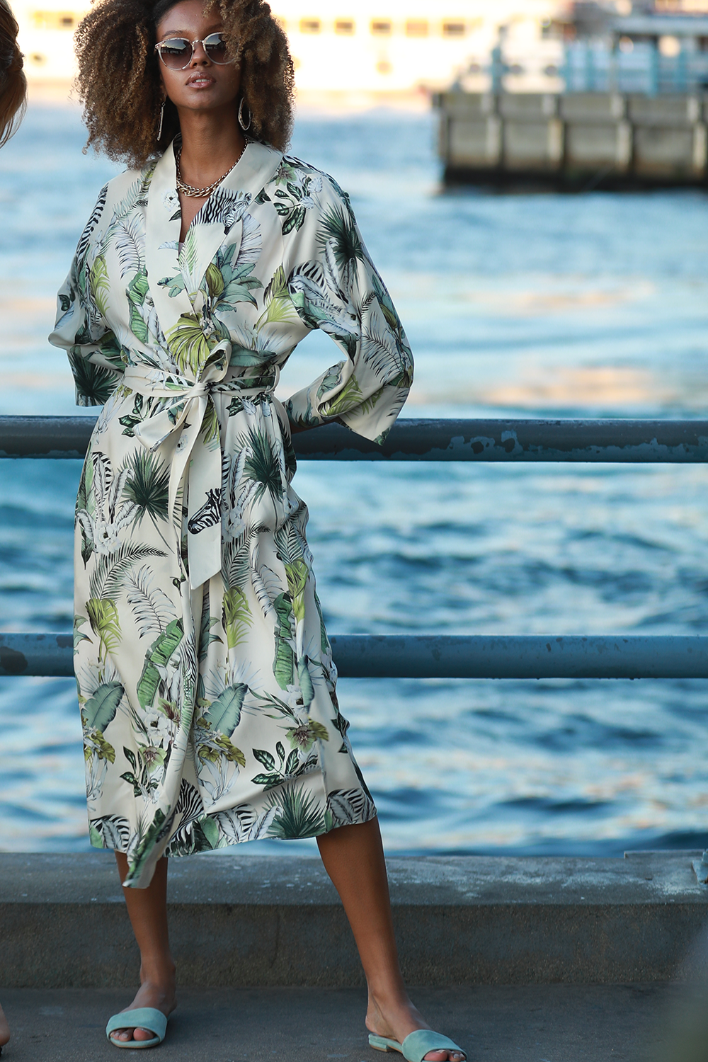 Sandsheel Zebra Kimono