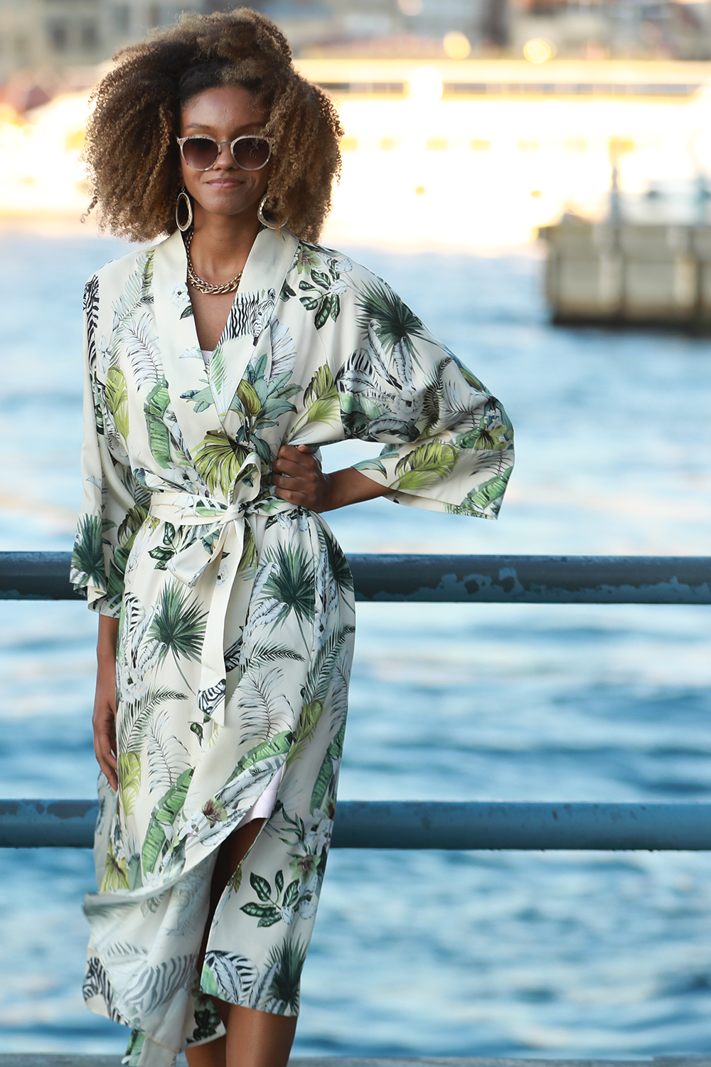 Sandsheel Zebra Kimono